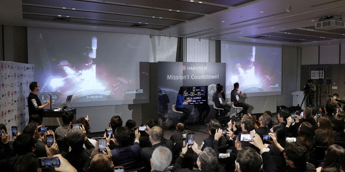 Japonesa ispace lanza el primer módulo de aterrizaje lunar comercial del mundo