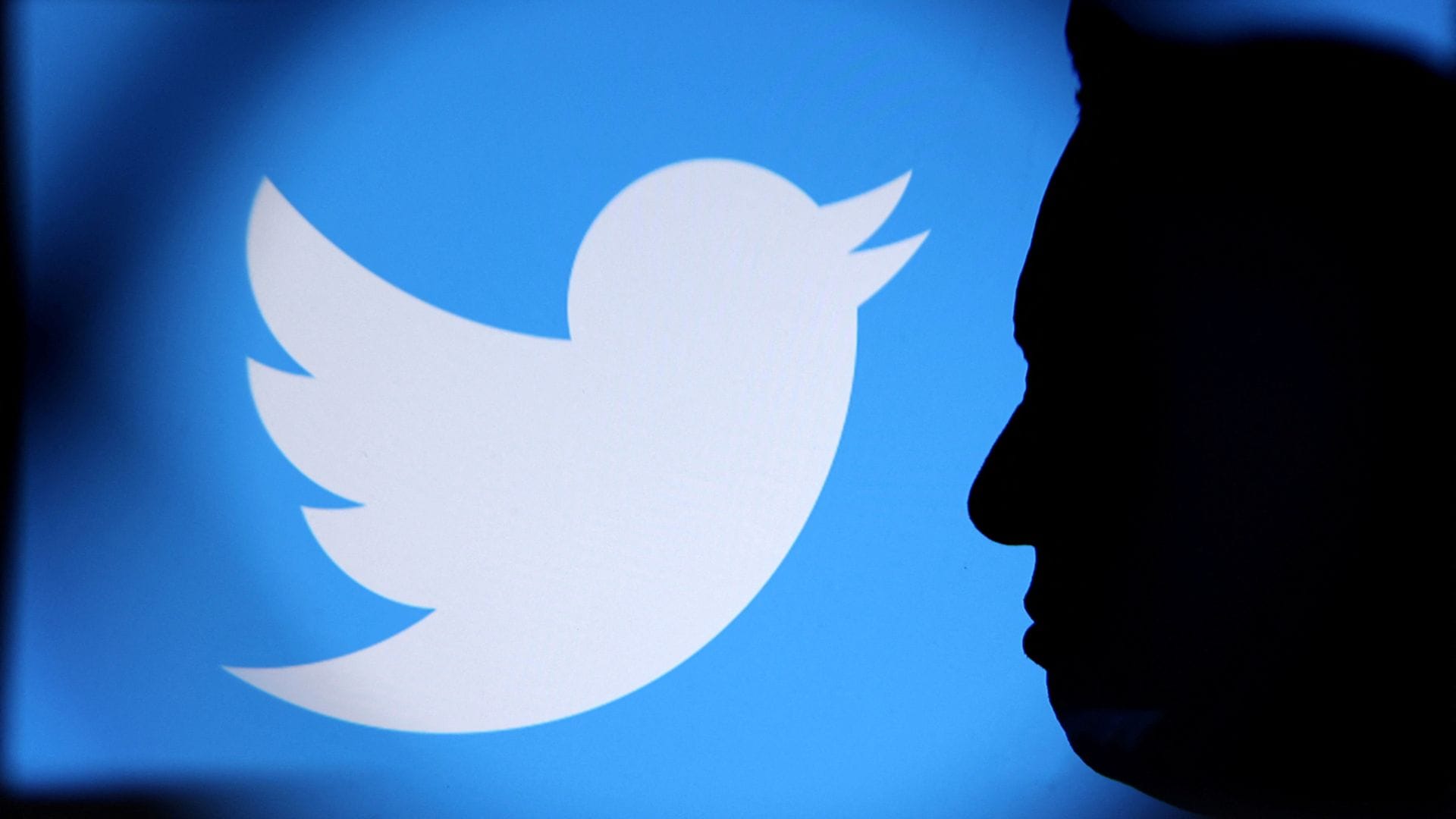 Elon Musk restablece las cuentas de Twitter de varios periodistas que había suspendido