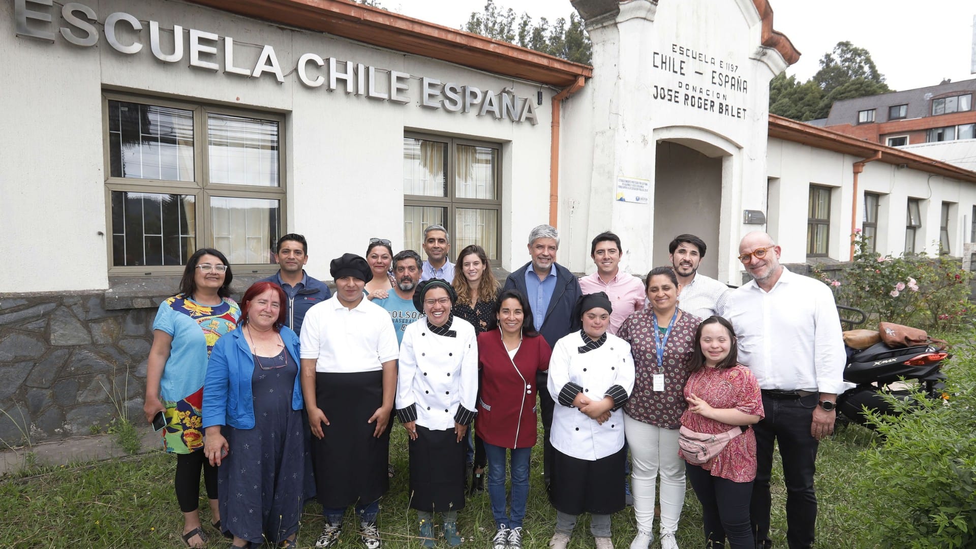 Comprometen apoyo a Escuela Chile-España de Concepción tras robos