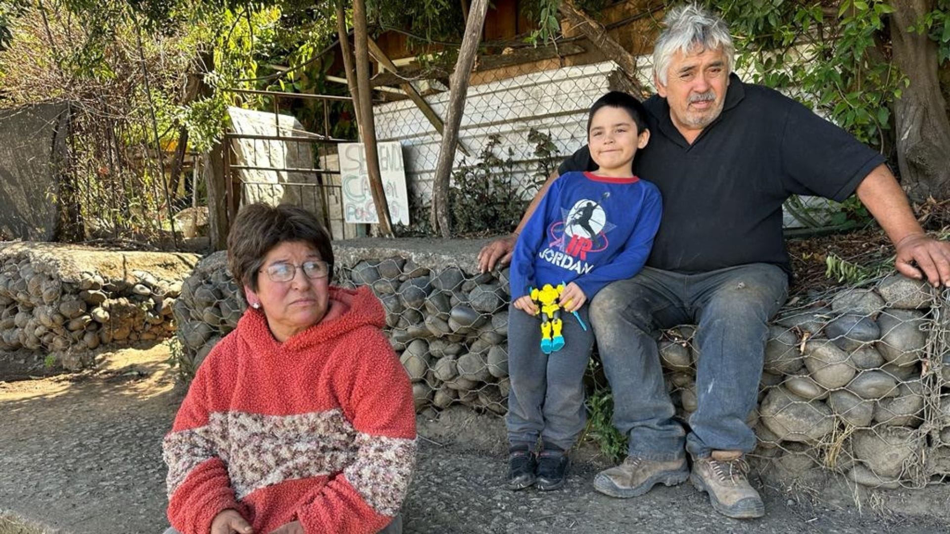 Familia perdió toda su producción de leña a causa del incendio en Chiguayante