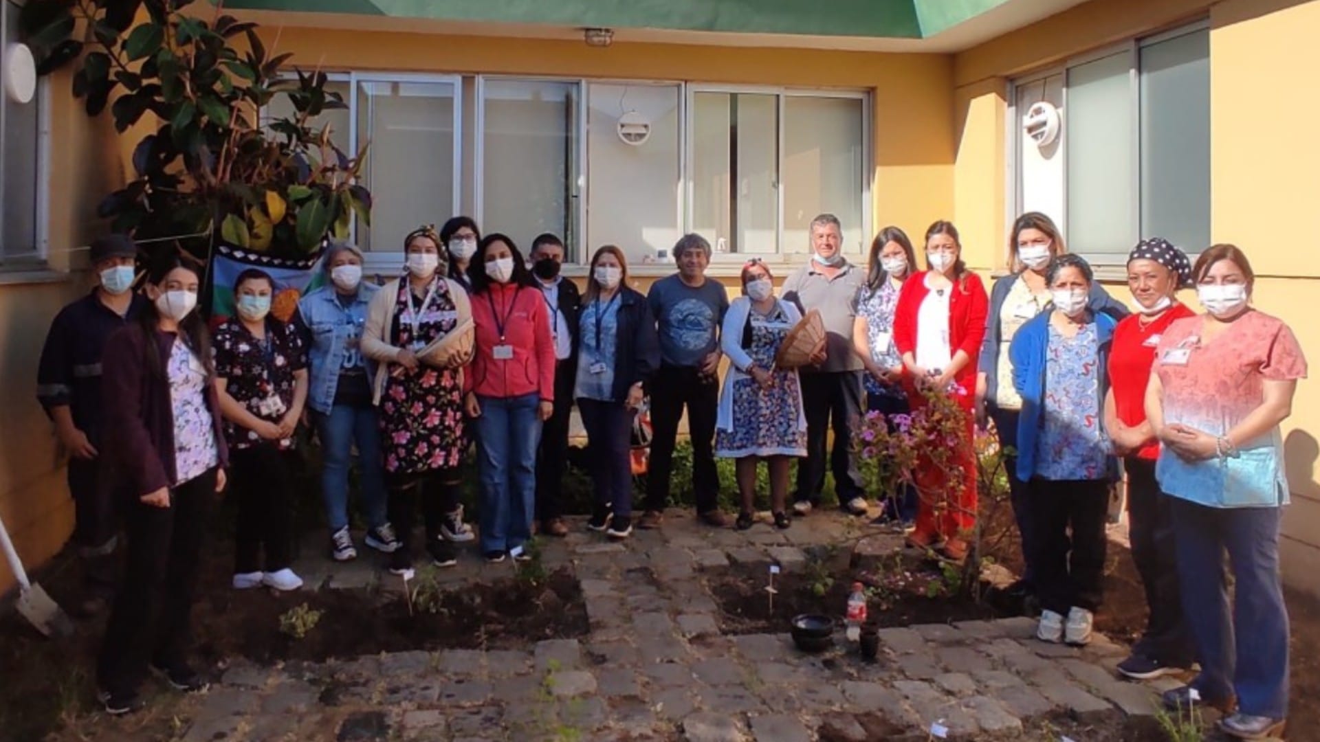 Hospital de Tomé inauguró huerto de plantas medicinales