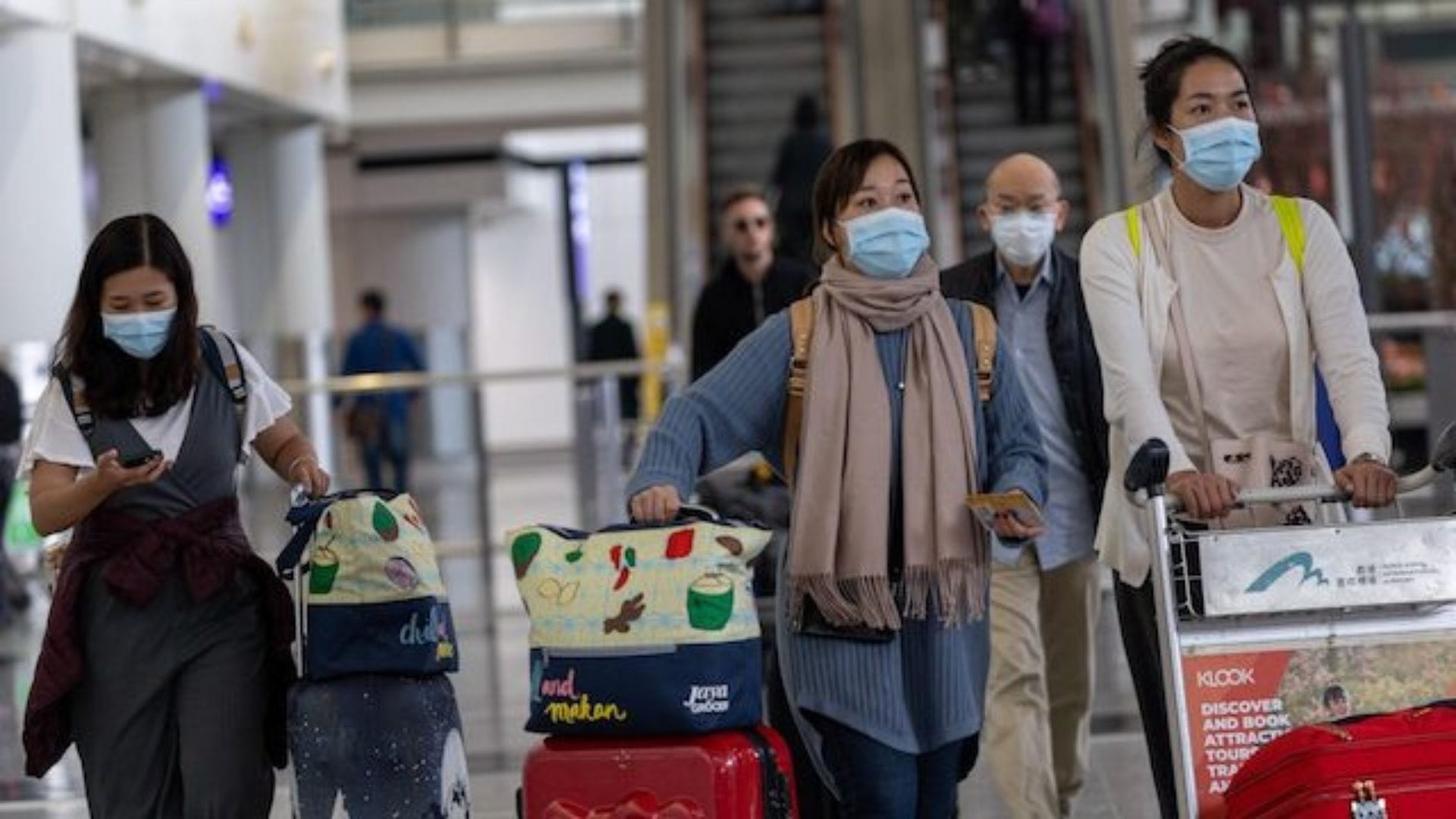 Italia pide que Europa testee a todos los viajeros de China tras explosivo aumento de casos Covid-19