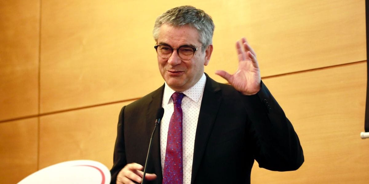 Ministro de Hacienda reveló que el Gobierno prepara nuevas ayudas económicas