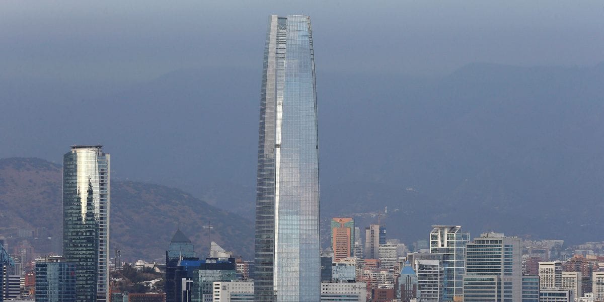 Banco Central pronostica mayor inflación y menor crecimiento para 2023 en Chile