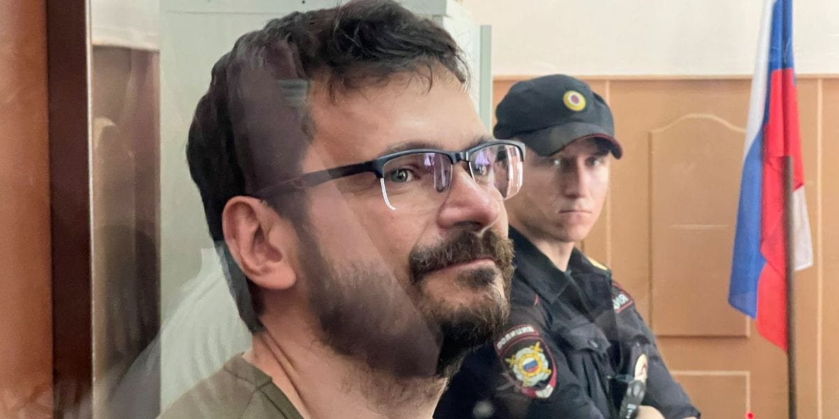 Rusia condena a ocho años de cárcel a político que puso en duda versión oficial sobre la guerra en Ucrania