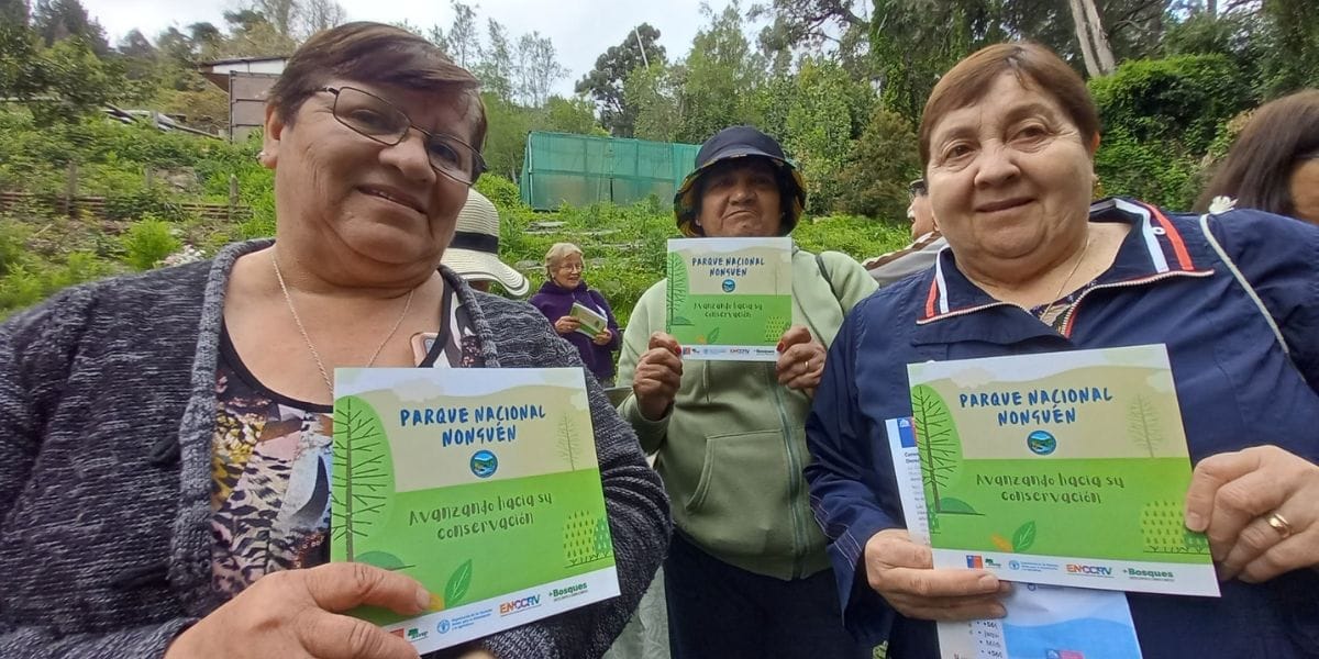 Adultos mayores de Concepción se transforman en guardianes y divulgadores de Parque Nacional Nonguén
