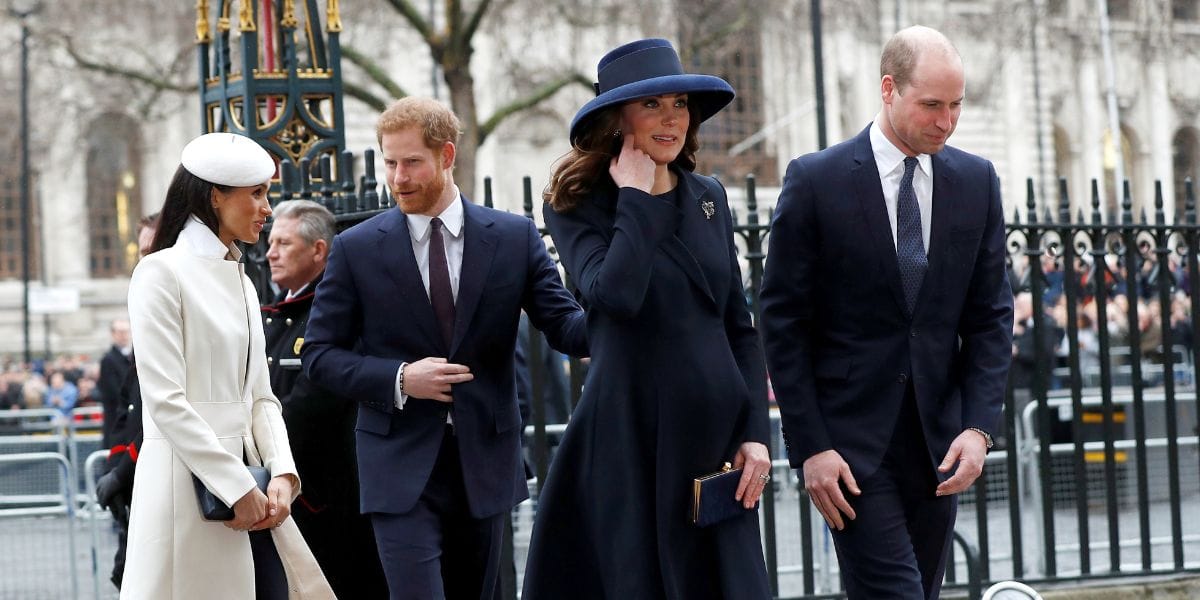 Príncipe Harry acusó a William y sus colaboradores de filtrar información a la prensa