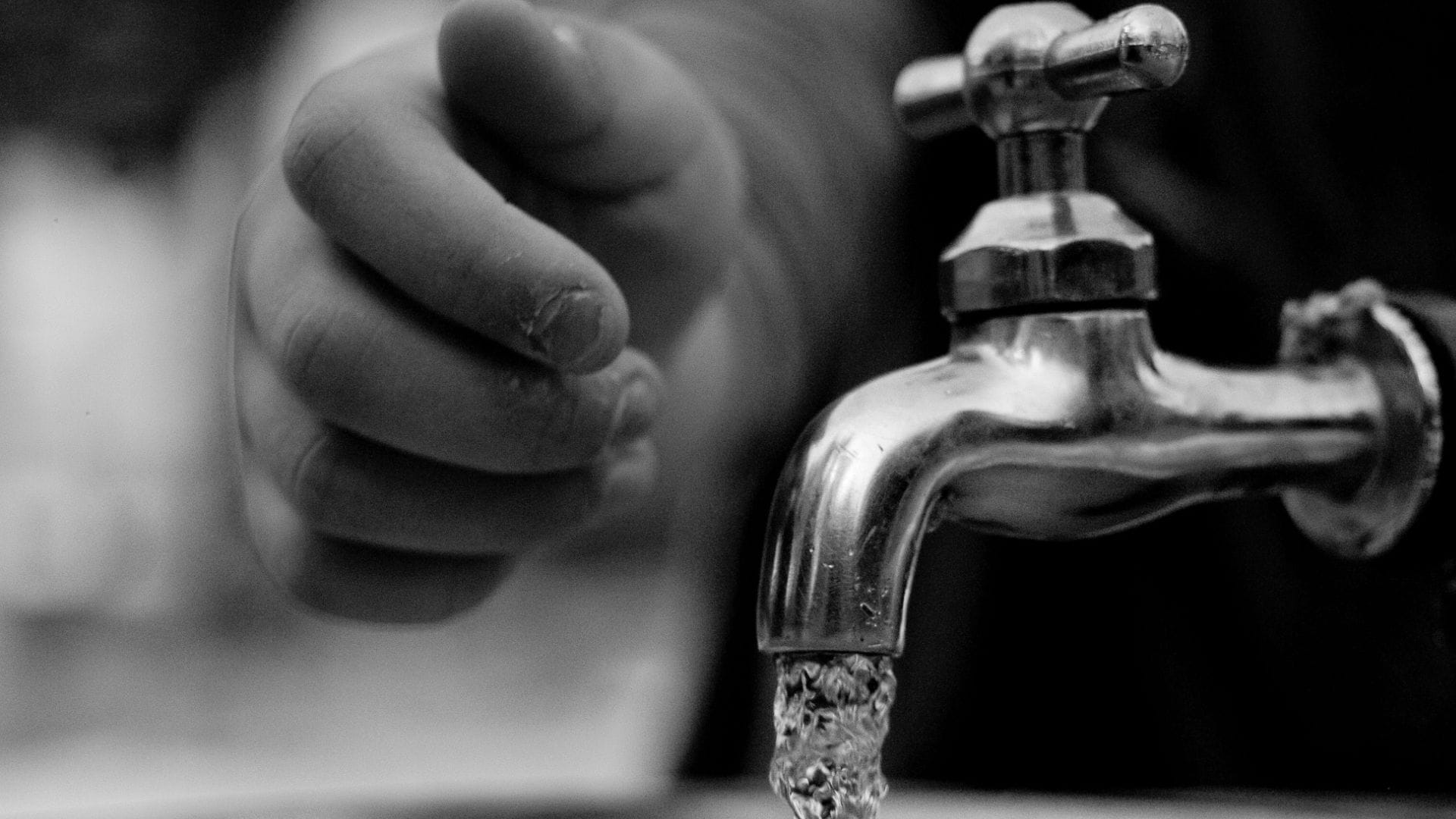 Detallan plan de contingencia ante corte de agua en sectores de Brisas del Sol y Denavi Sur en Talcahuano
