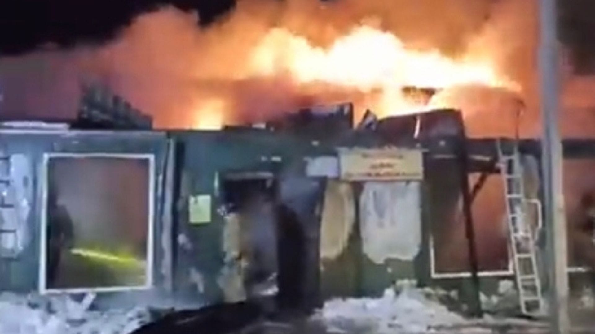 Una veintena de muertos tras incendio en residencia de ancianos en Rusia