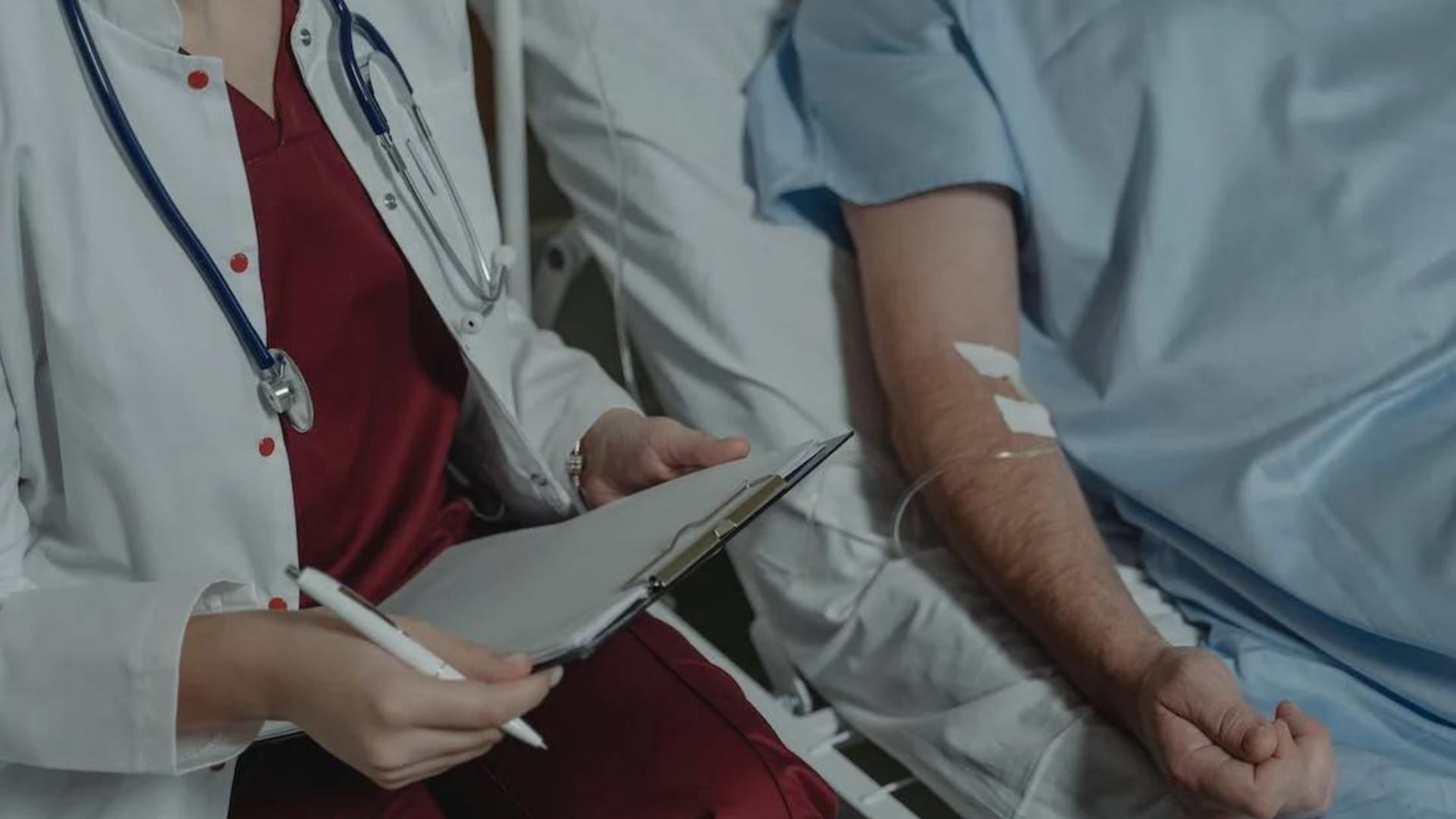 Experto asegura que la inmunoterapia contra el cáncer rescata la inmunidad del paciente para volver a activarla