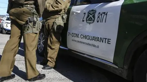 Delincuentes atacan a pareja que estaba al interior de un auto en Chiguayante: golpes e intimidación