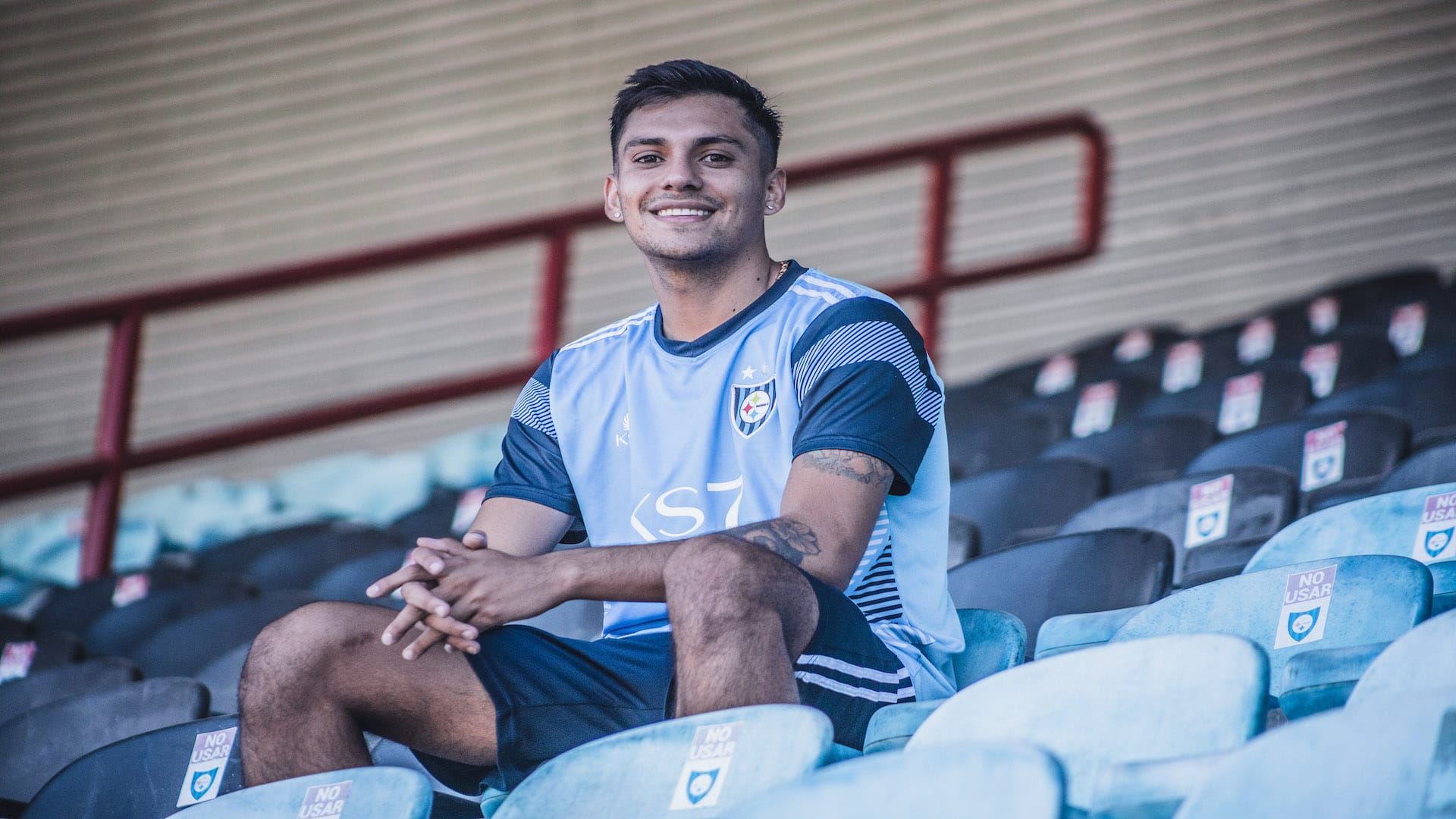 Carlo Villanueva viene en busca de su revancha en el fútbol chileno ahora con Huachipato
