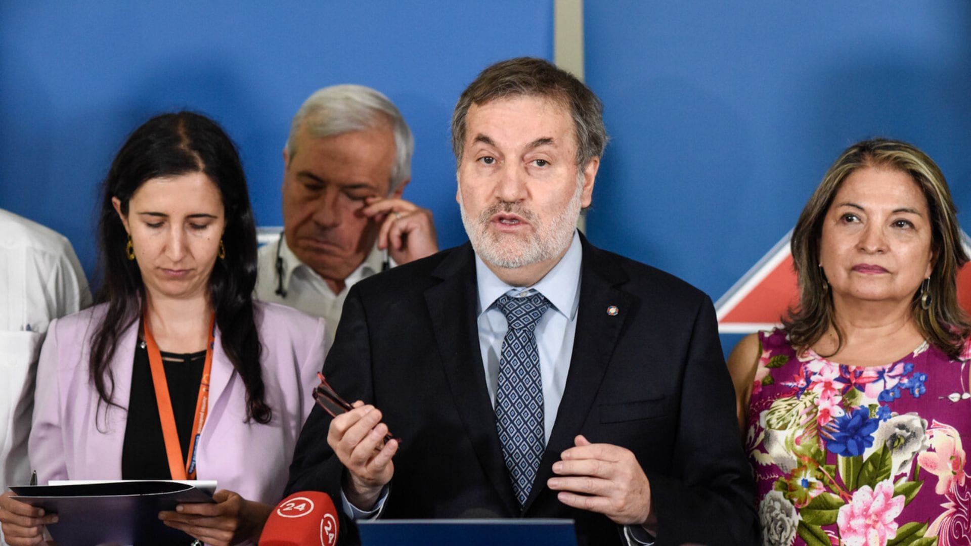 Colegio Médico responde a Vallejo tras dichos sobre crisis de Isapres: “Es un problema de país y nos involucra a todos”