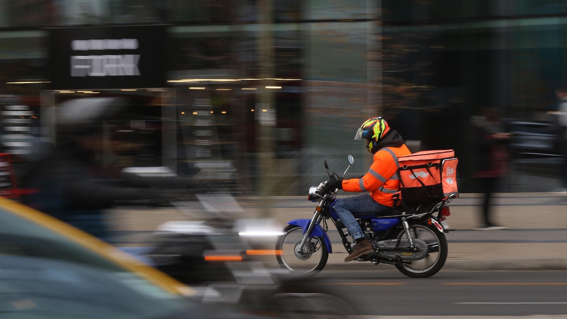 Realizan fiscalización de motos en 5 comunas del Biobío: Se cursaron 60 infracciones