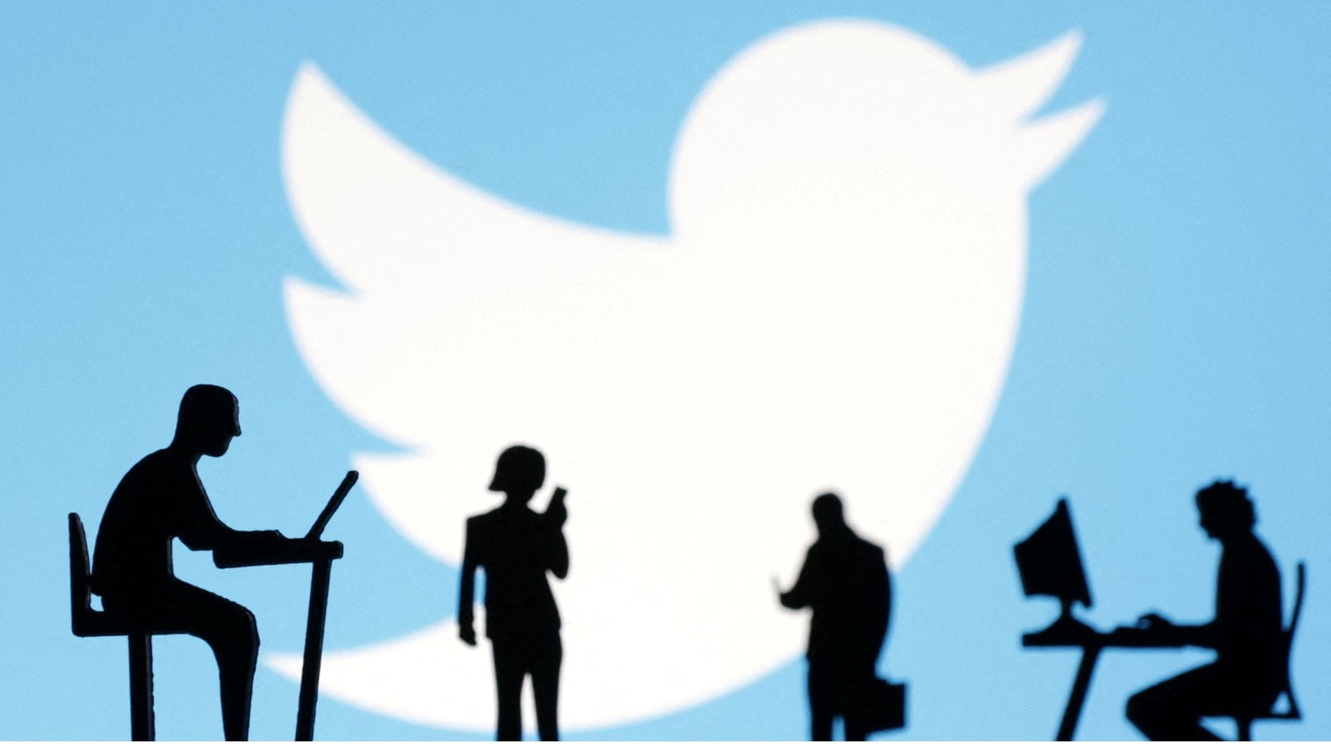 Twitter recorta personal que se dedica a supervisar la moderación de contenidos