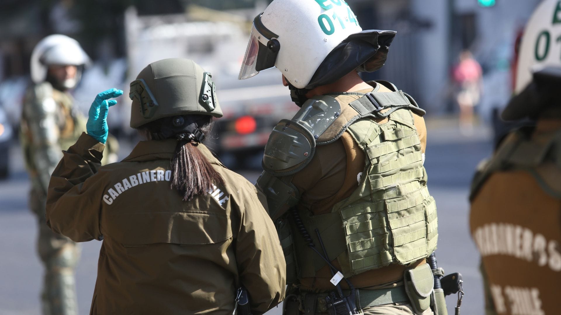 Sujetos atacaron a disparos a personal de Armada y Carabineros en Contulmo: Huían en vehículos robados