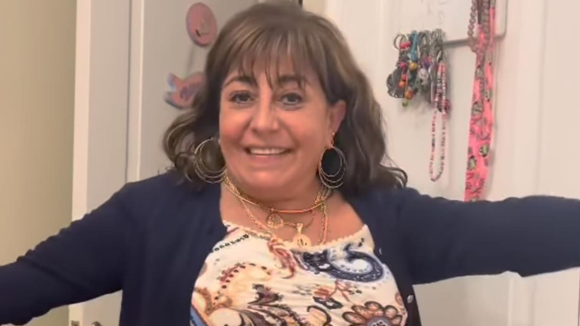 “Deberían estar en la calle, no en la cárcel”: Helhue Sukni causó polémica tras defender a los narcotraficantes