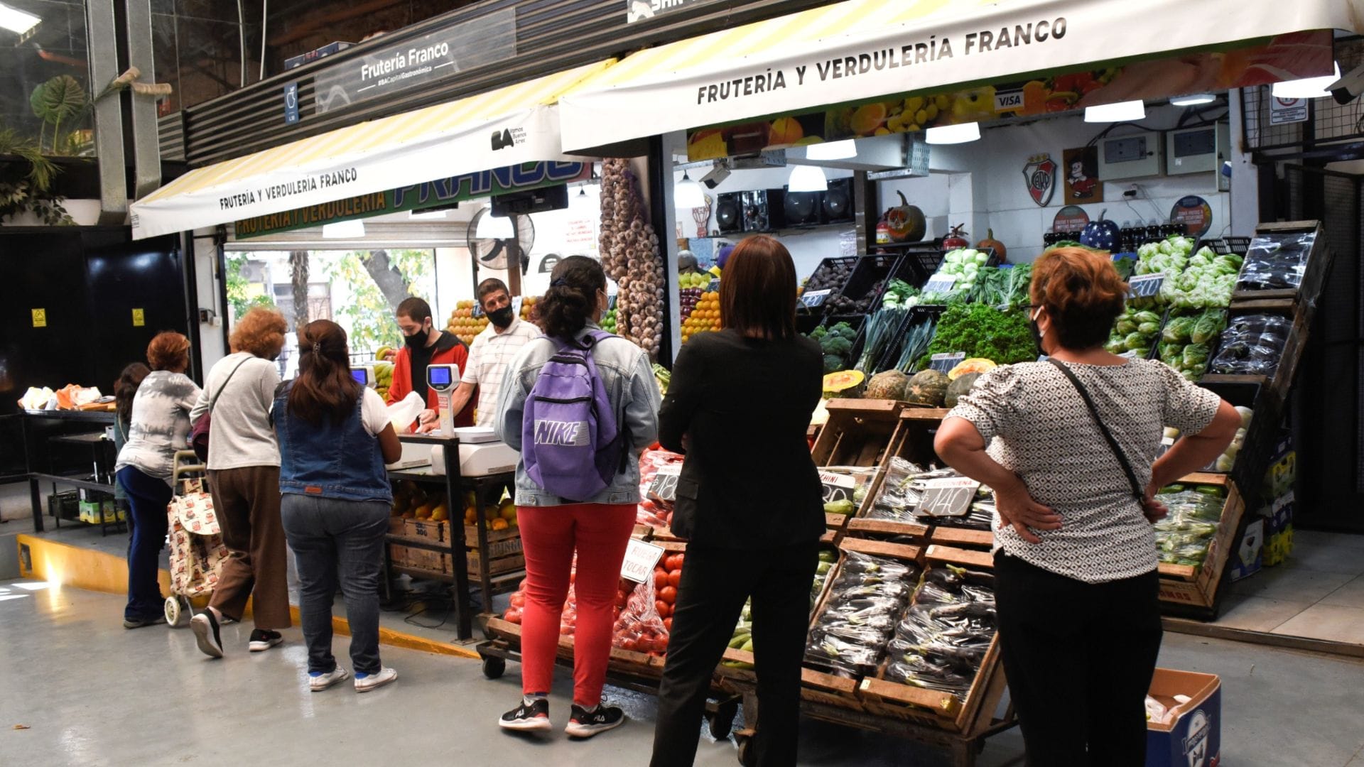 “La plata ya no alcanza”: Argentina reporta una inflación de 94,8% en todo el 2022
