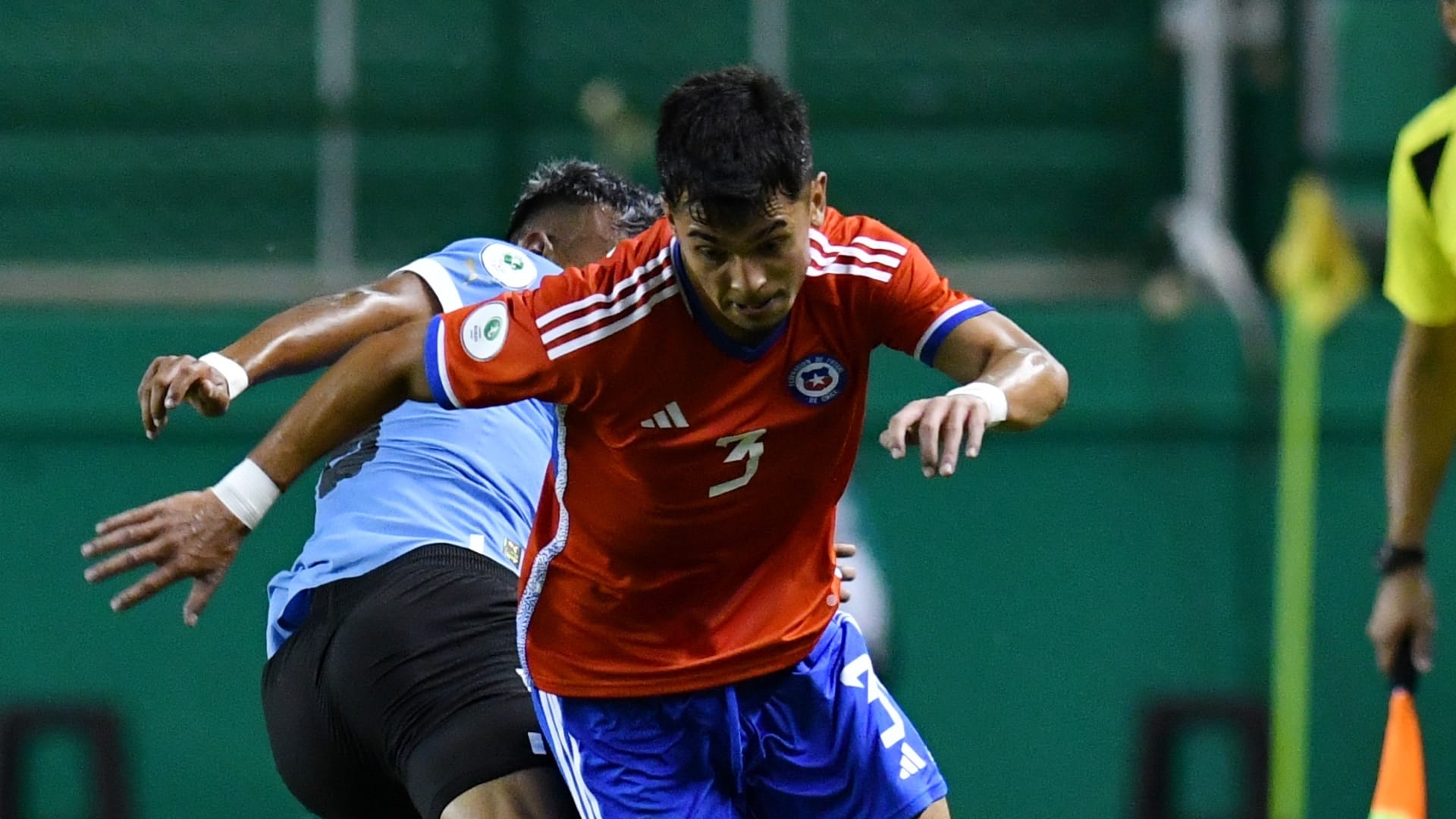 Huachipato recibirá a uno de los defensas de proyección de la U para la temporada 2023