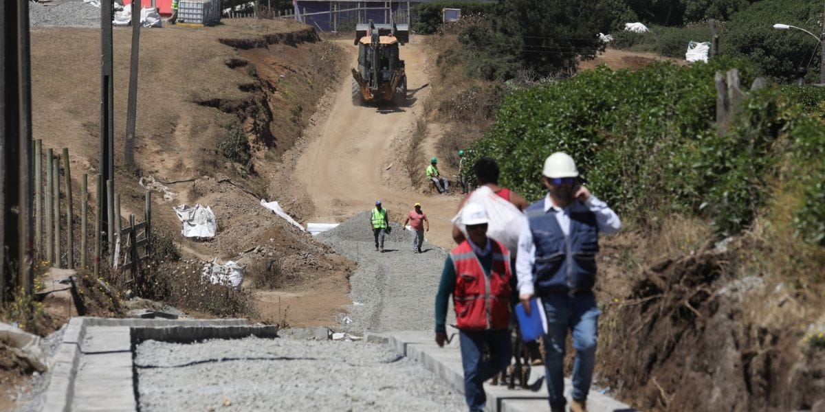 Cofinancian obras de pavimentación en Isla Santa María tras nueve licitaciones fallidas