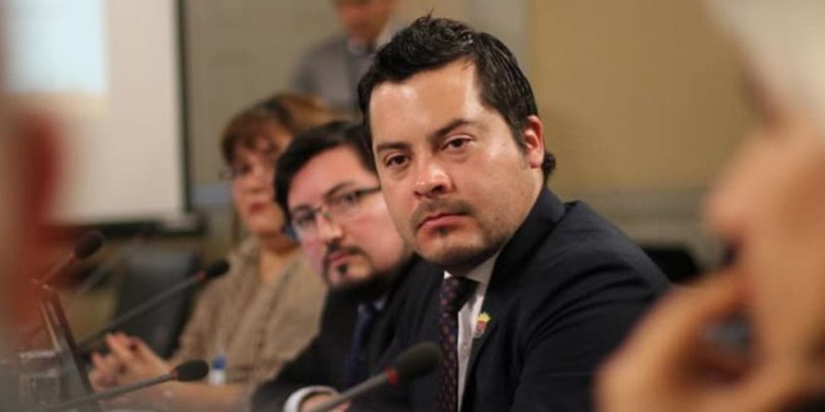 Retorno de Boris Chamorro al PS queda en duda: TS de la colectividad definirá su futuro