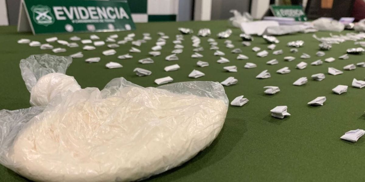 Detienen a 5 personas en procedimientos antidrogas en Los Ángeles
