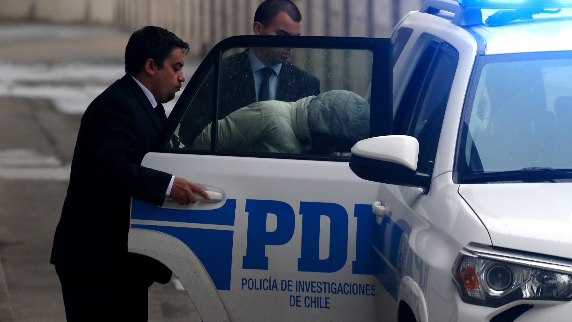 Allanamiento en el sector céntrico de Concepción dejó diez detenidos