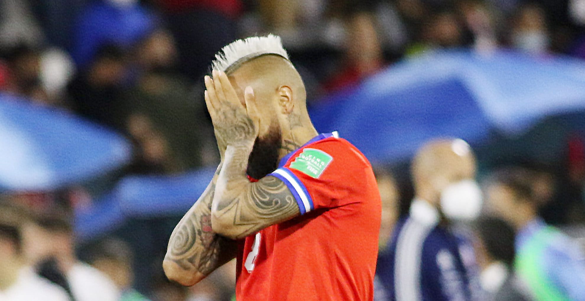 Con Vidal en la banca: La Roja ya tiene su alineación confirmada para el partido ante Uruguay
