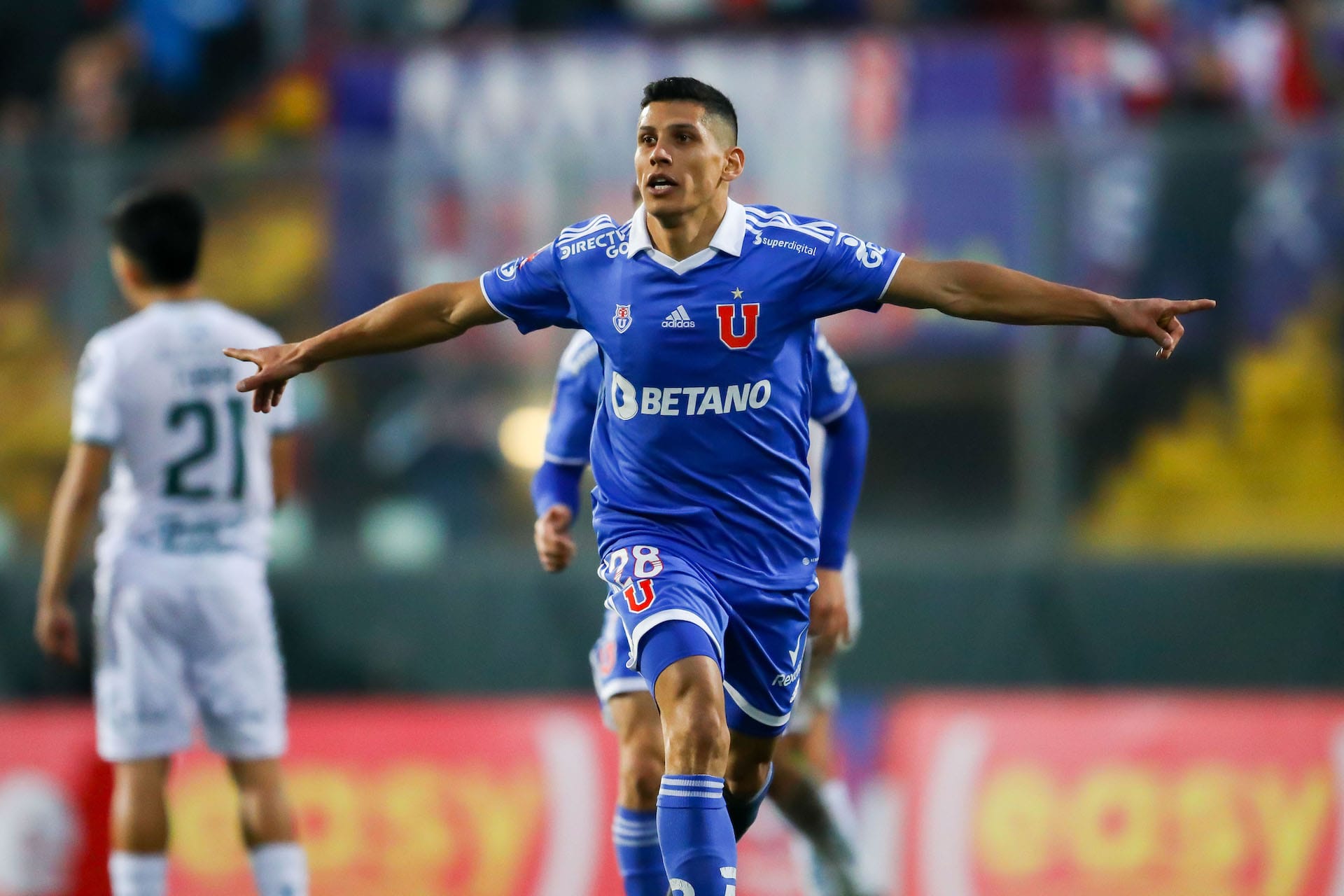 Exjugador de Huachipato es figura en Universidad de Chile y sueña con ganar el Superclásico