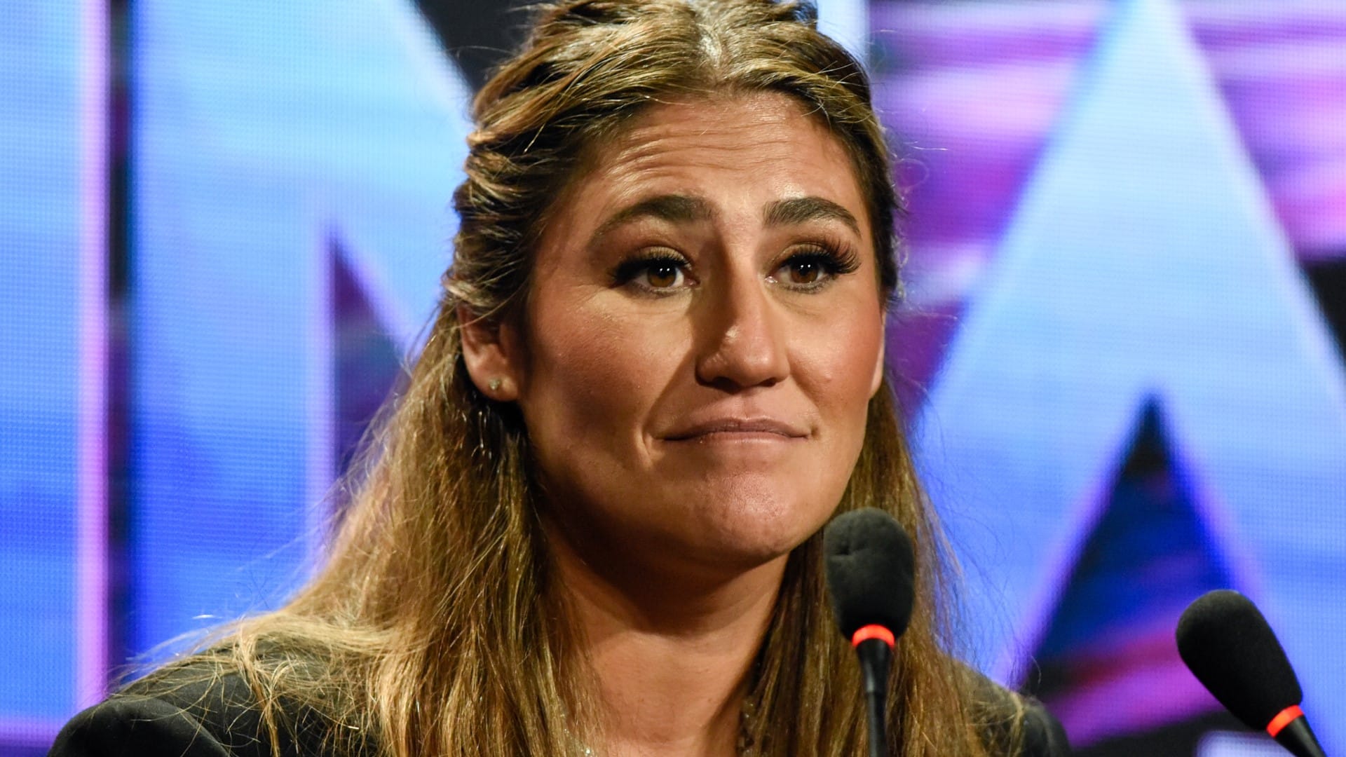 Belenaza explica por qué siguió pese a pifiadera: Hasta quedó en silencio escuchando al Monstruo
