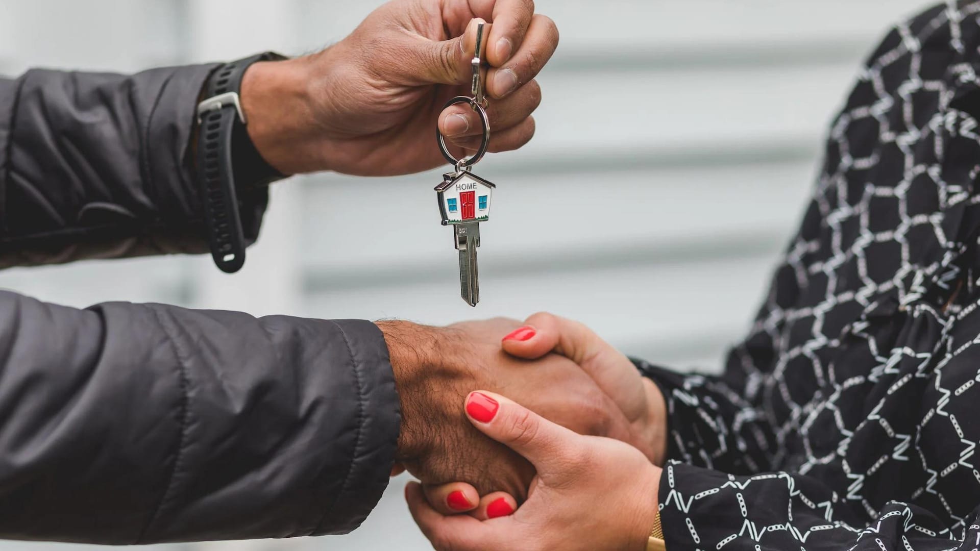 CChC Concepción explicó los 5 pasos para comprar una vivienda en blanco o en verde