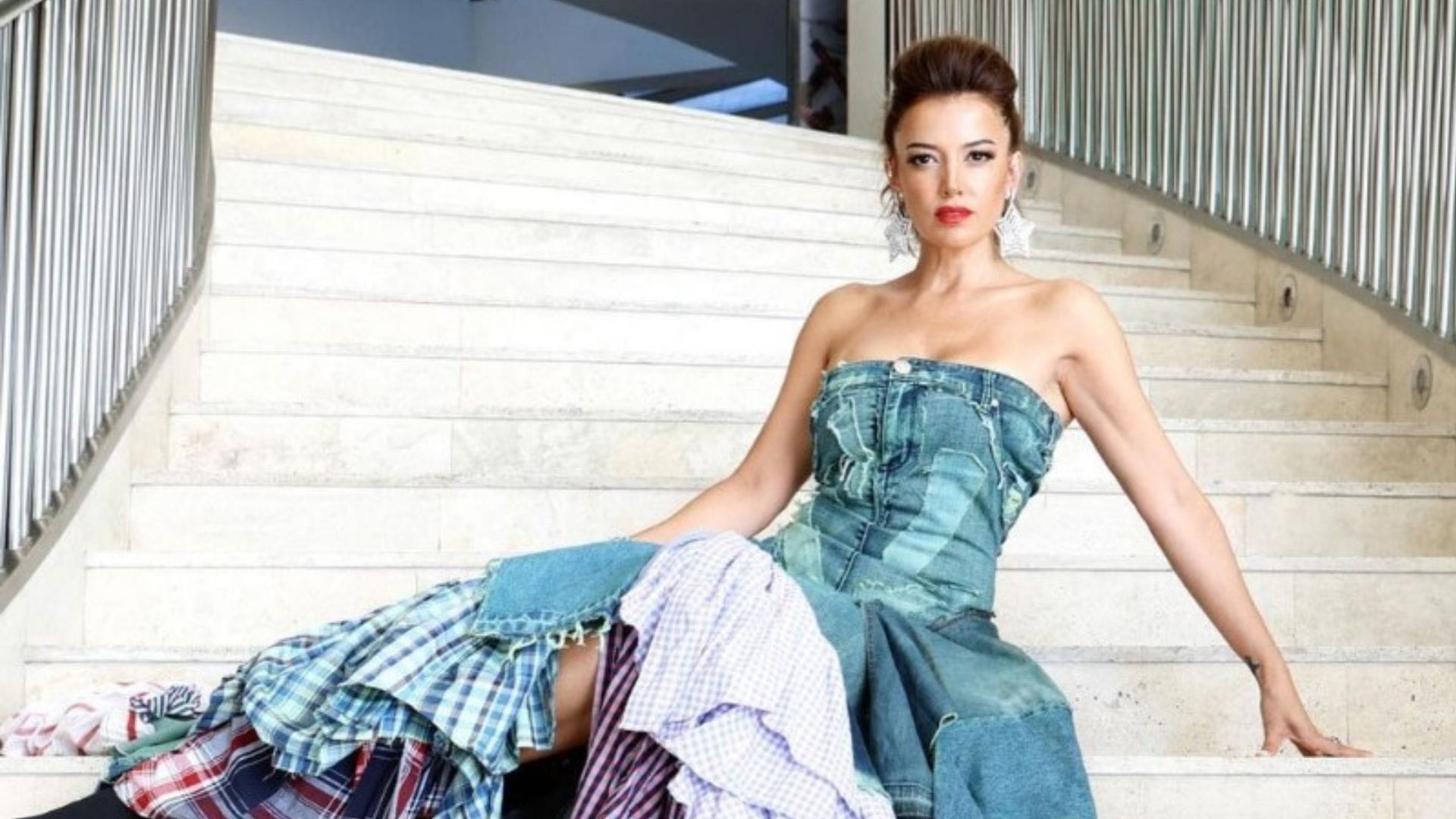 Yamila Reyna y la travesía de su vestido: “En algún momento pensé que no llegaba”