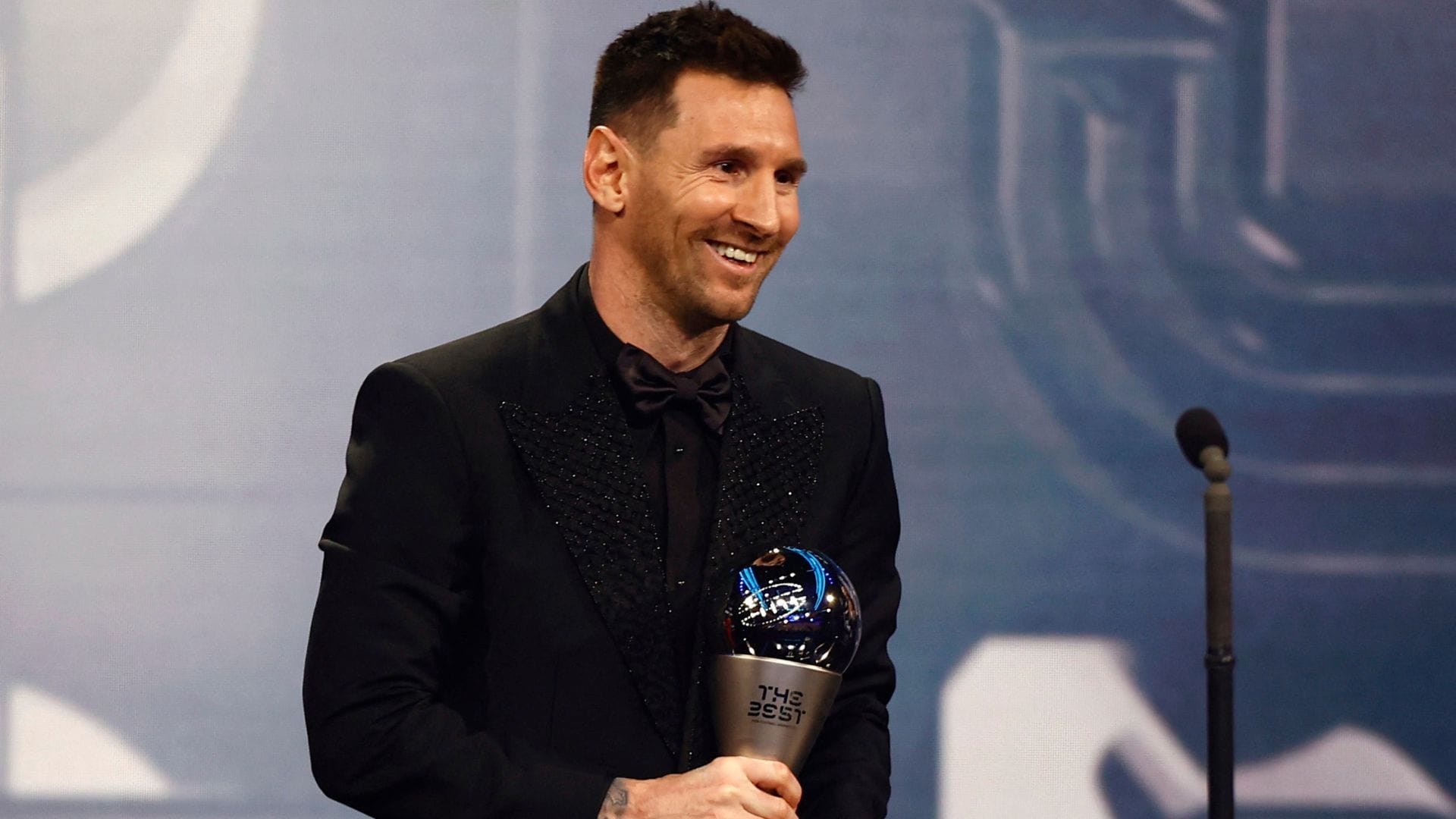 Messi se quedó con el premio “The Best” al futbolista del año en gala dominada por Argentina