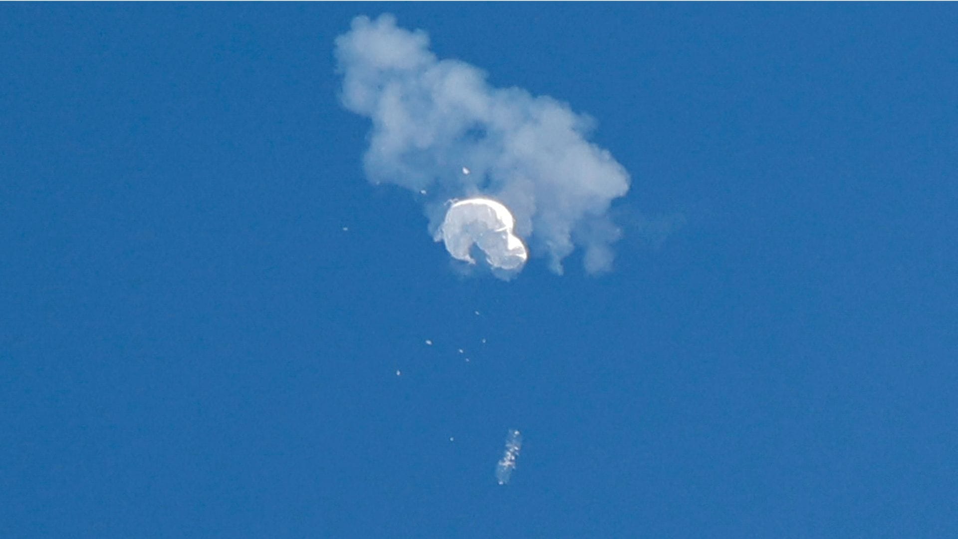 China advierte a Estados Unidos que sufrirá “consecuencias” si agrava el incidente del globo