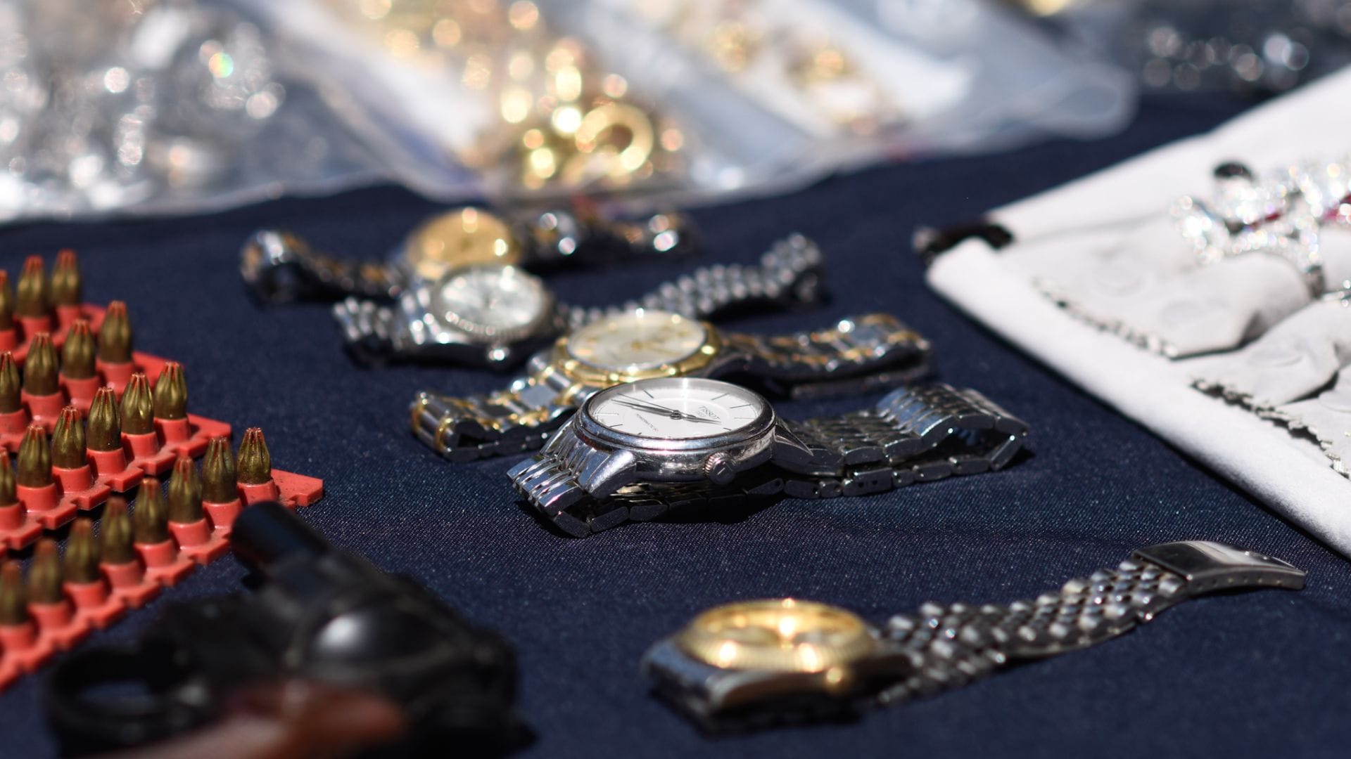PDI afirma que desvincularon a funcionarios involucrados en Caso Relojes
