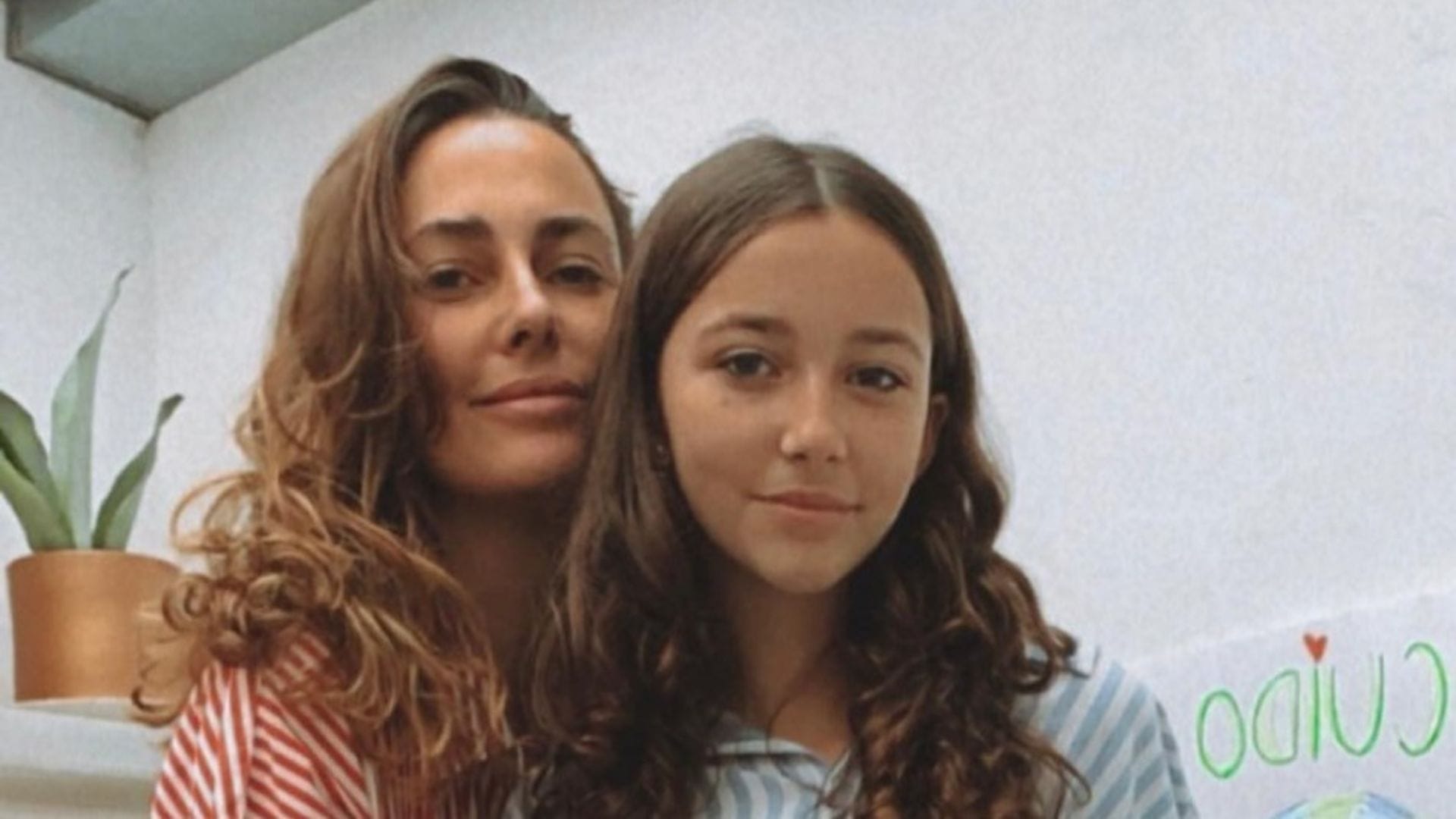 El debut de Rosa, hija de Javiera Díaz de Valdés y Pablo Mackenna, en una película chilena-mexicana