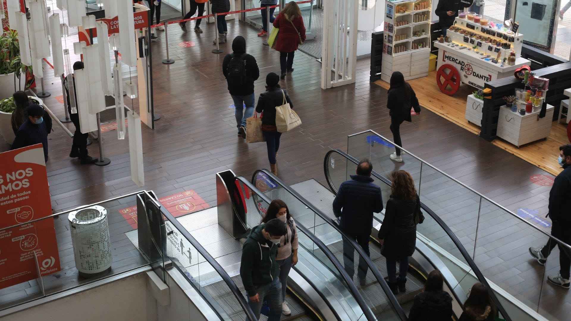 Imacec: Actividad económica en Chile anota caída interanual en diciembre