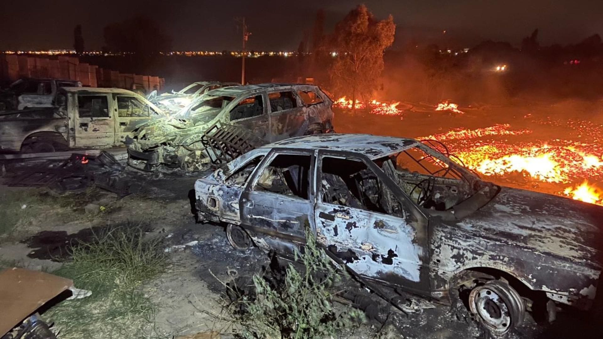 “Rescatamos lo que se podía de vehículos y animalitos”: Vecinos de Chillán relatan lo vivido tras incendio forestal
