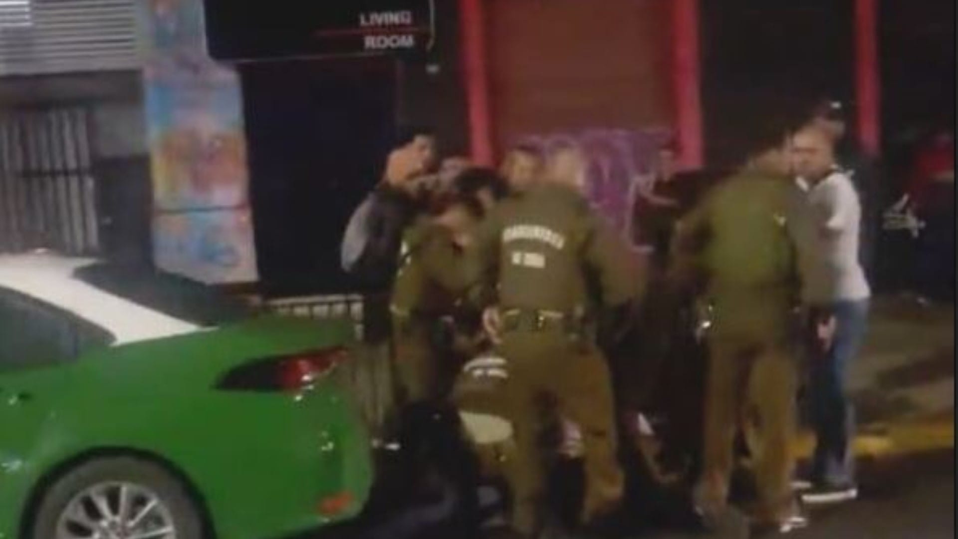 Decretan clausura del local donde comenzó el mortal ataque a carabinero en Concepción