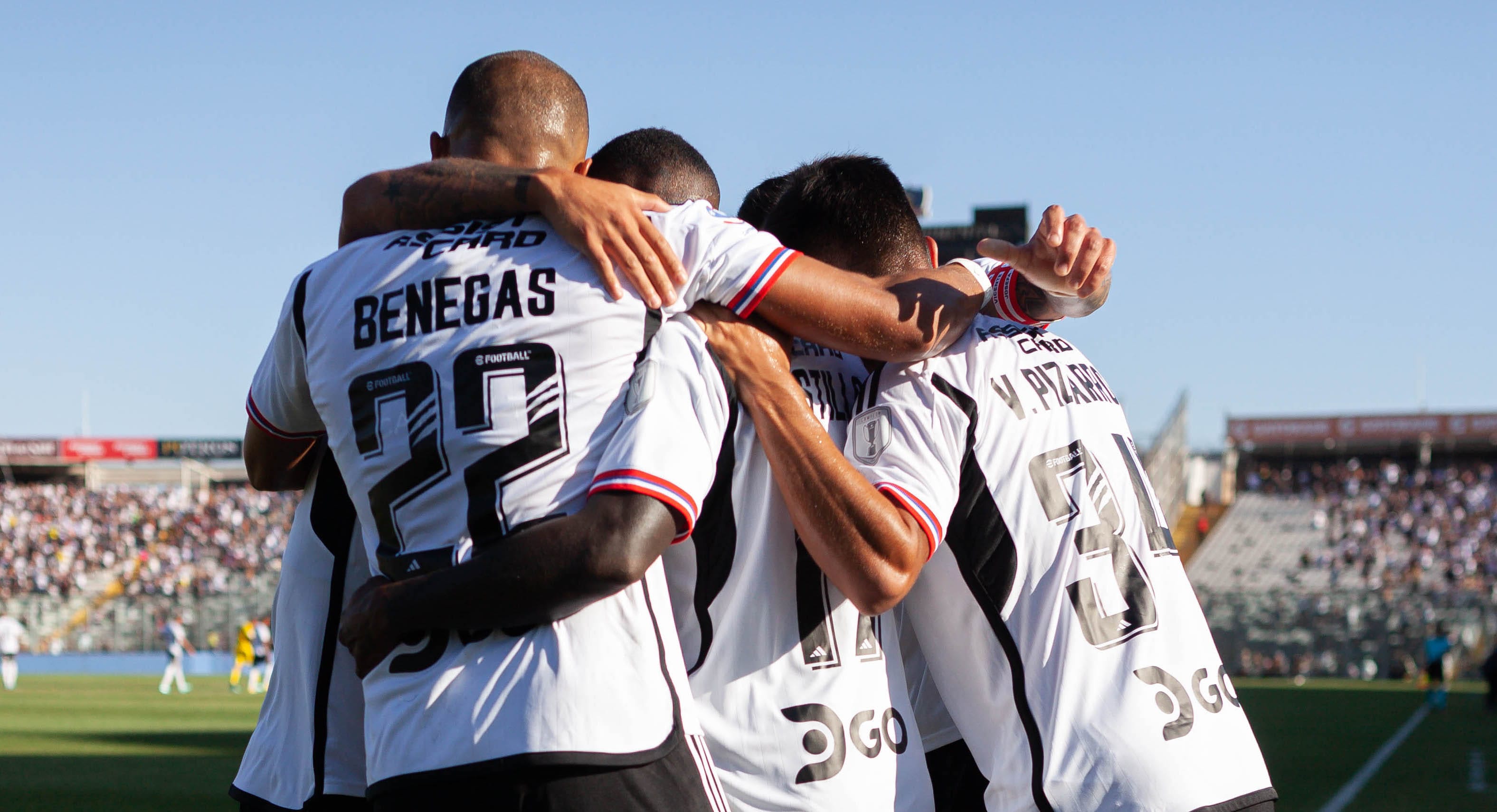 Colo Colo quiere sumar a todas sus figuras al Superclásico ante la Universidad de Chile