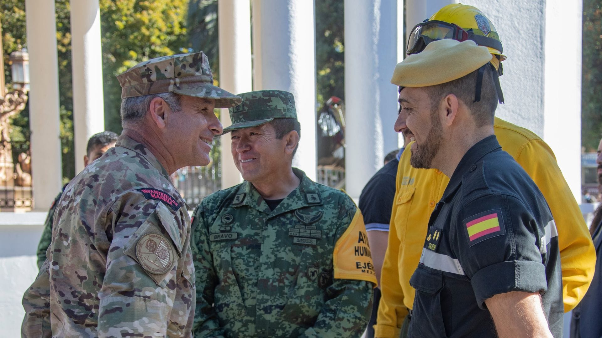 Militares extranjeros analizan su paso por el Biobío en medio de la emergencia por incendios forestales