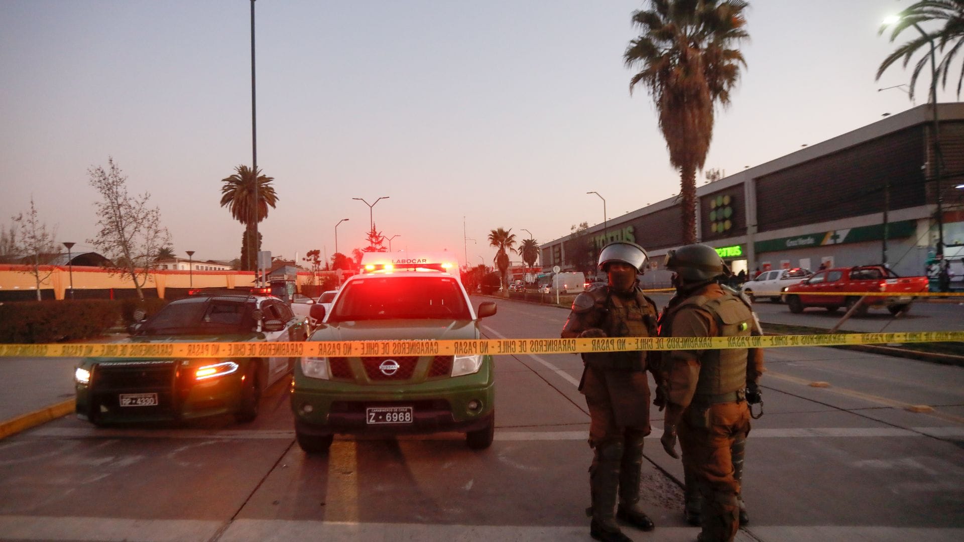 Previamente fue sorprendido con armamento de guerra: Menor de edad falleció en plena balacera en Pudahuel