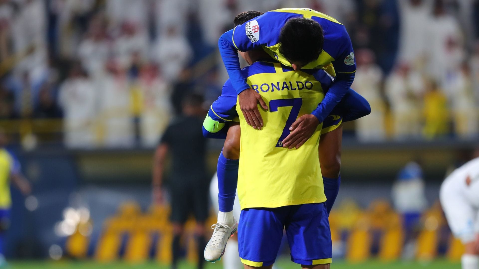Al-Nassr de Cristiano Ronaldo remontó el partido en los descuentos