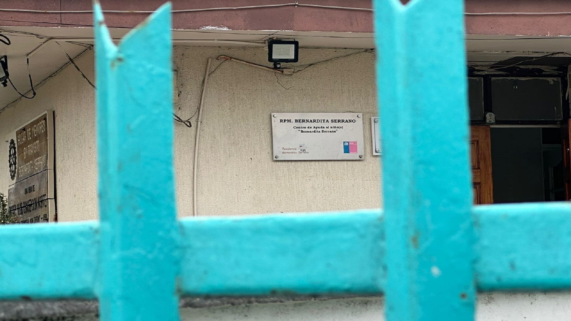 Las graves denuncias que reflotan en torno al cuestionado hogar Bernardita Serrano de San Pedro de la Paz
