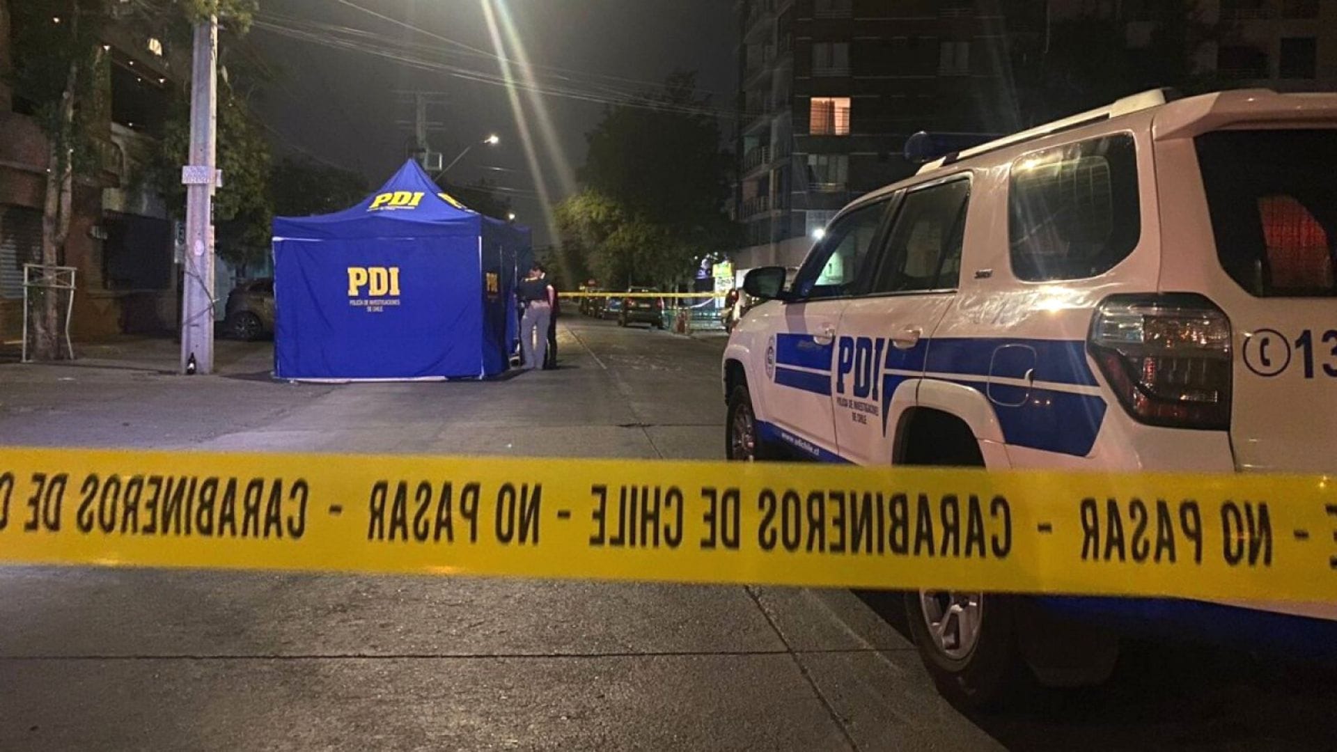 Locatario quitó el arma a delincuente tras forcejeo y disparó: Ladrón muere luego de asalto a botillería en Quinta Normal