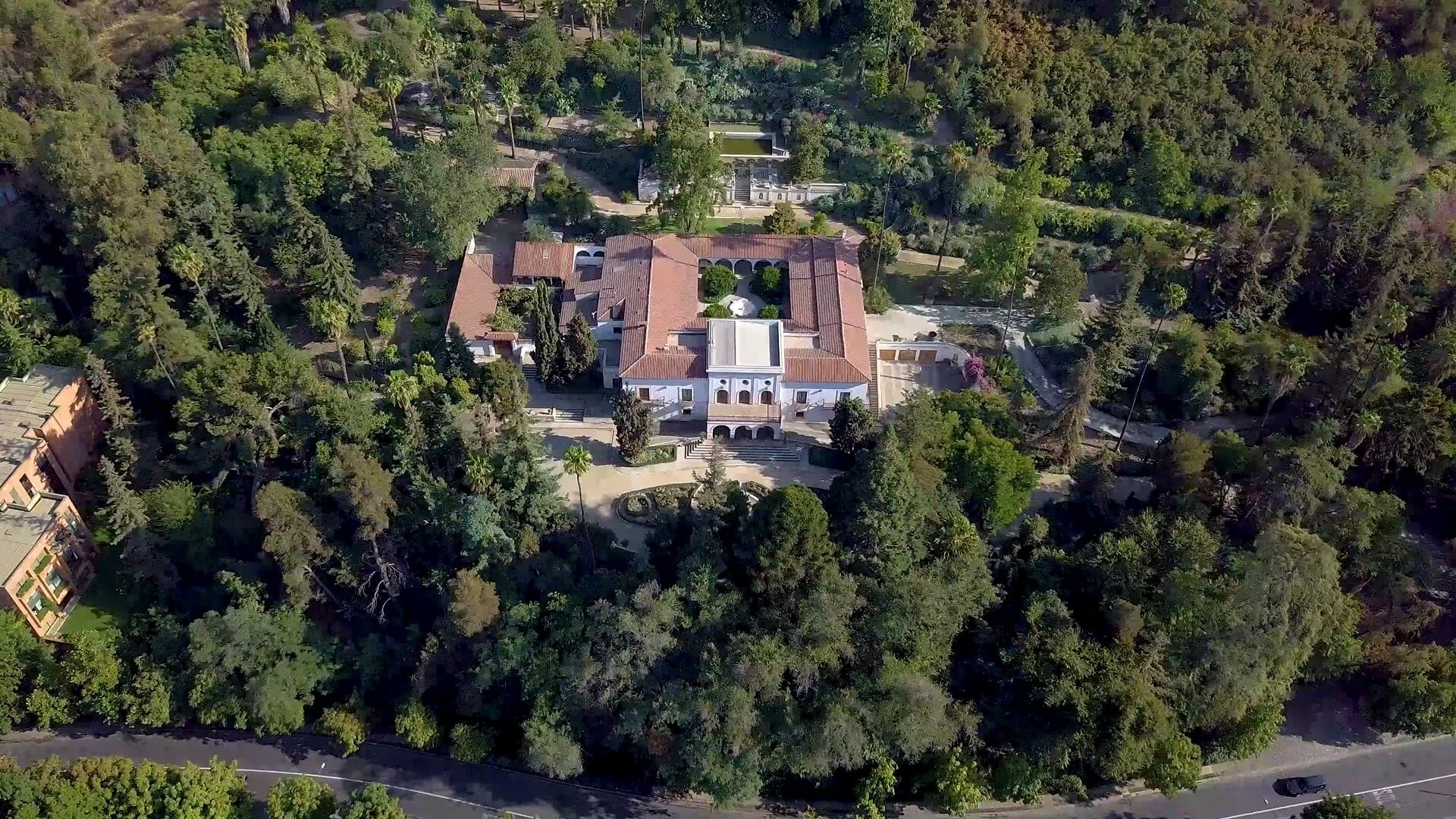 En venta está la casa más cara de Santiago: Este es el precio y su ubicación