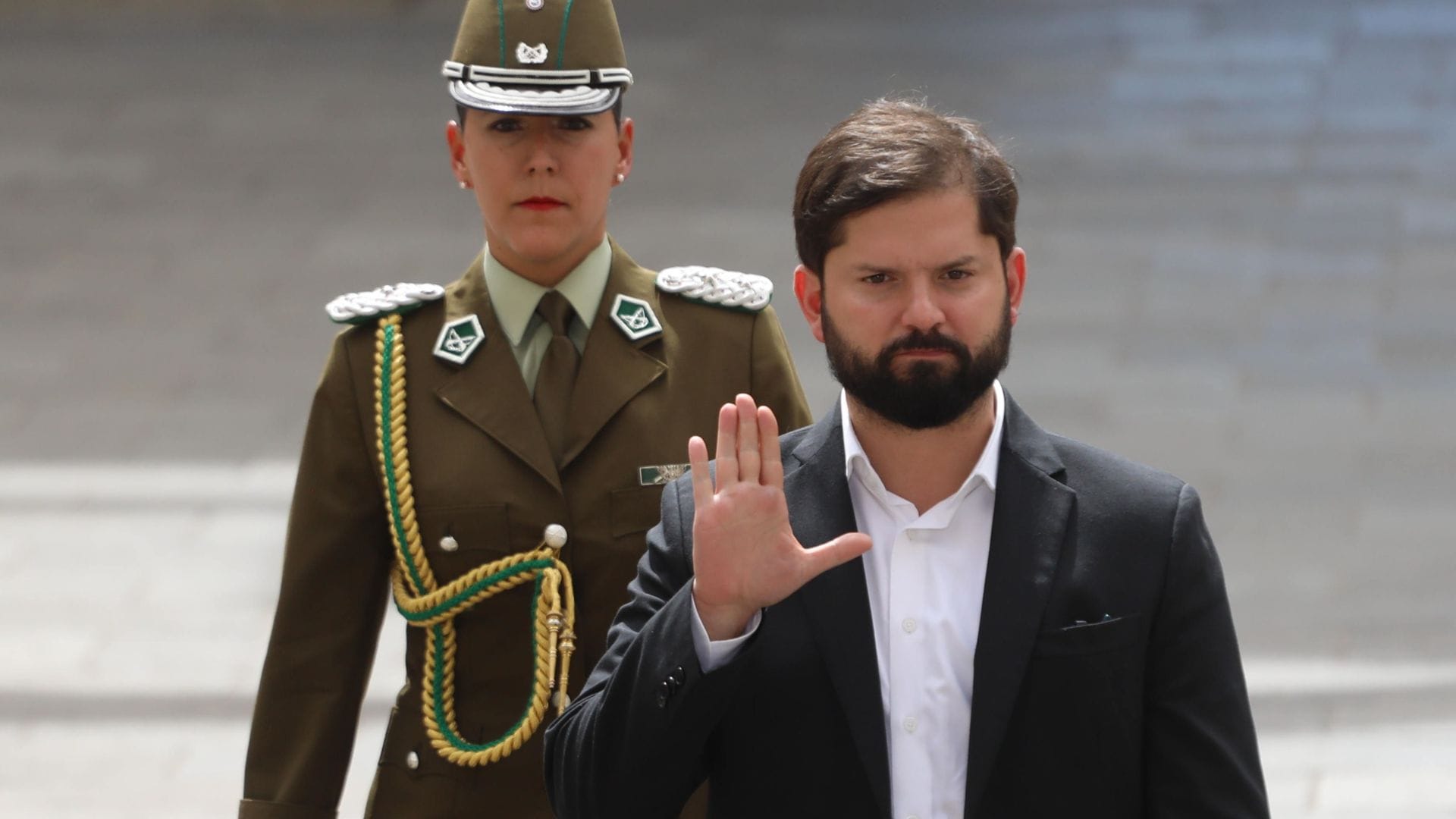 Boric tras funeral de carabinera: “Creo que vale la pena reflexionar respecto a nuestras acciones en el pasado”