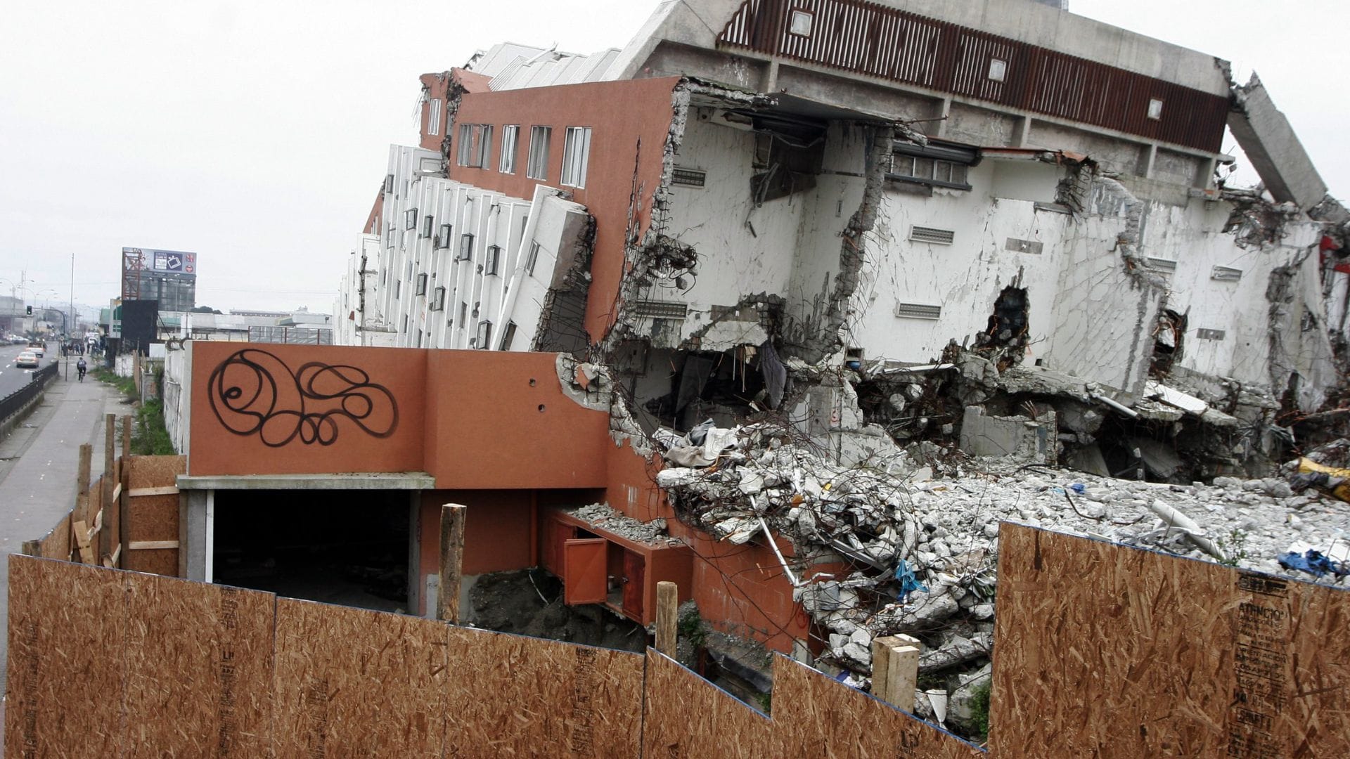 Réplica “tardía”: Experto explica por qué el sismo 6.4 de este jueves está relacionado con terremoto de 2010