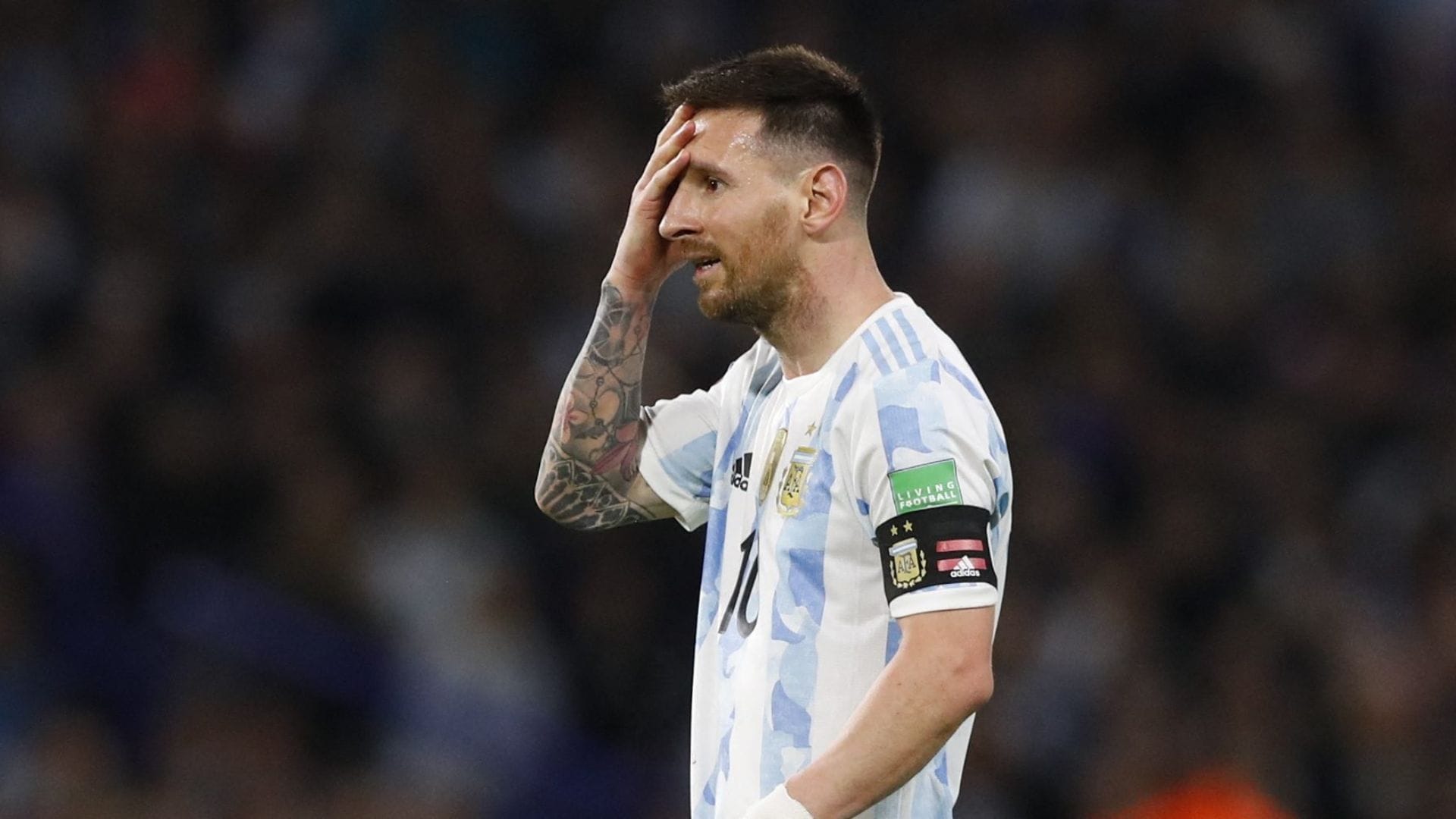 Dejaron mensaje amenazando a Messi: Balean supermercado de familia de Antonela Rocuzzo