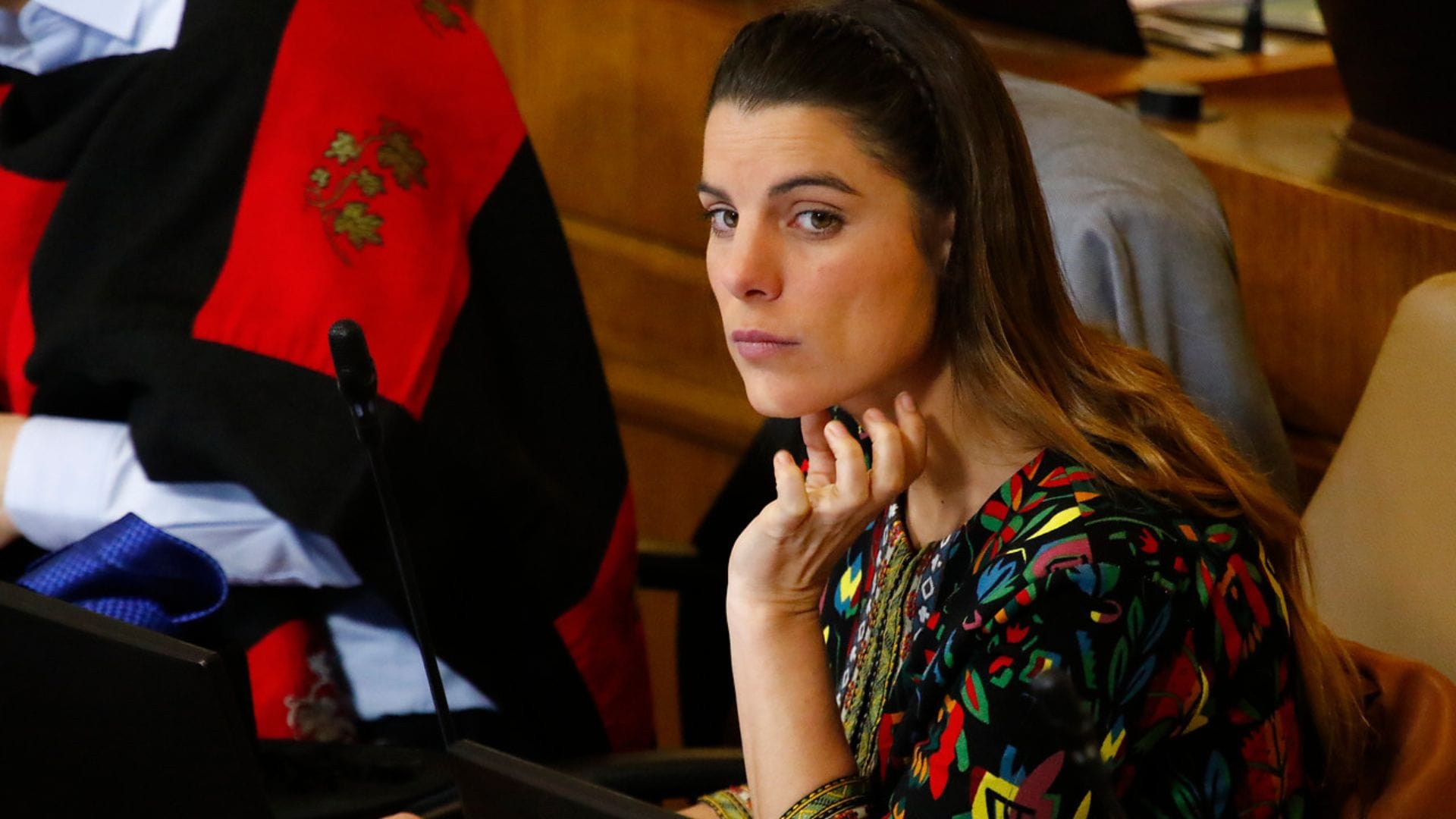 Bancada UDI confirma que pasa a Comisión de Ética a Maite Orsini por “telefonazo”